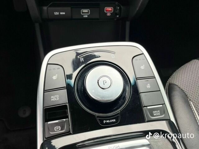 Кіа Niro 2022 у Кропивницькому (Кіровограді) на Automoto.ua Білий Кіа Niro, об'ємом двигуна 0 л та пробігом 68 тис. км за 20600 $, фото 8 на Automoto.ua