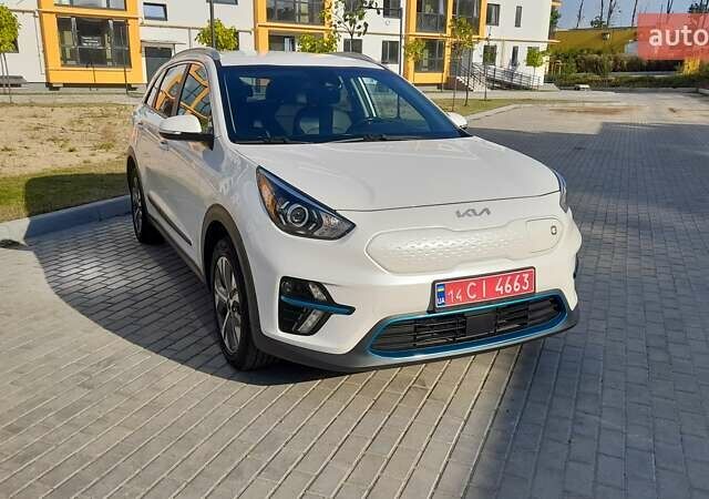 Белый Киа Niro, объемом двигателя 0 л и пробегом 131 тыс. км за 18600 $, фото 11 на Automoto.ua