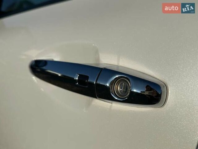 Білий Кіа Niro, об'ємом двигуна 0 л та пробігом 59 тис. км за 24900 $, фото 30 на Automoto.ua