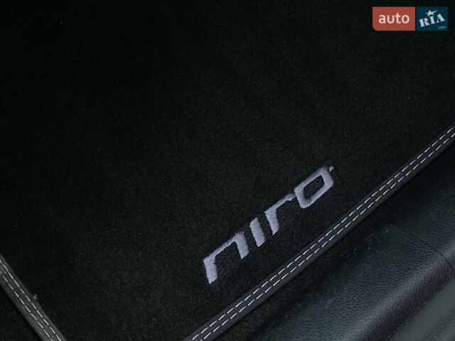 Белый Киа Niro, объемом двигателя 0 л и пробегом 21 тыс. км за 21999 $, фото 51 на Automoto.ua