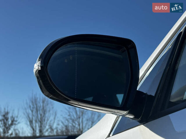 Білий Кіа Niro, об'ємом двигуна 0 л та пробігом 44 тис. км за 23900 $, фото 23 на Automoto.ua