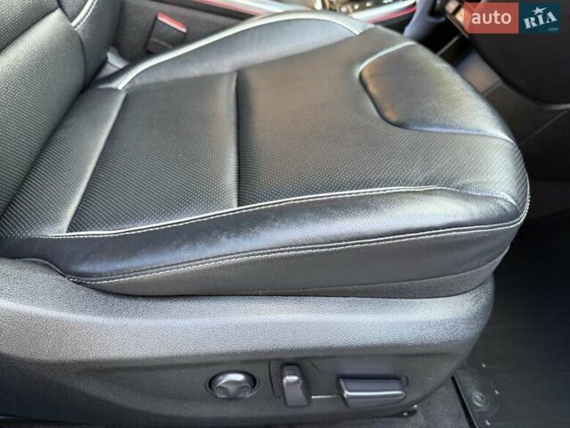 Белый Киа Niro, объемом двигателя 0 л и пробегом 94 тыс. км за 21900 $, фото 72 на Automoto.ua