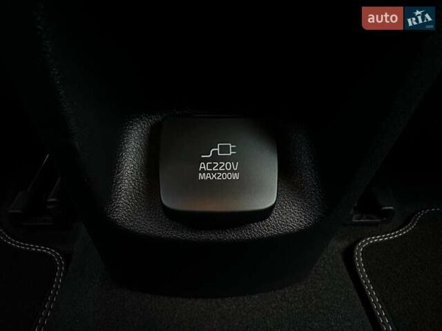 Білий Кіа Niro, об'ємом двигуна 0 л та пробігом 31 тис. км за 24800 $, фото 86 на Automoto.ua