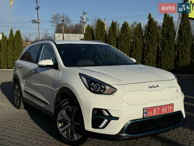 Белый Киа Niro, объемом двигателя 0 л и пробегом 115 тыс. км за 18900 $, фото 7 на Automoto.ua