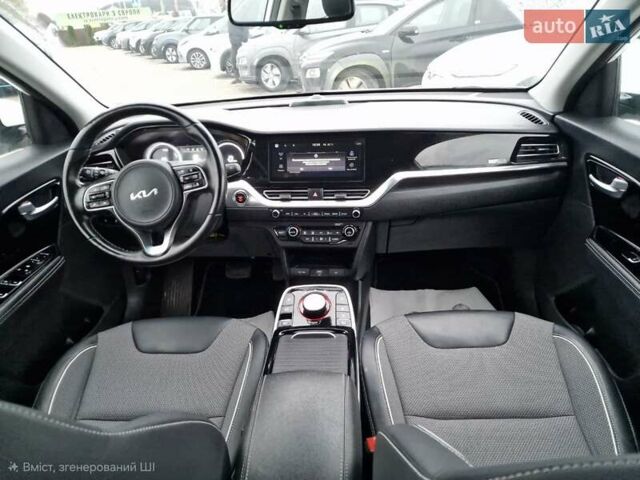 Білий Кіа Niro, об'ємом двигуна 0 л та пробігом 107 тис. км за 20600 $, фото 25 на Automoto.ua