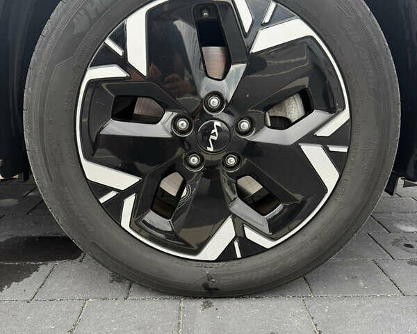 Белый Киа Niro, объемом двигателя 0 л и пробегом 56 тыс. км за 24999 $, фото 16 на Automoto.ua
