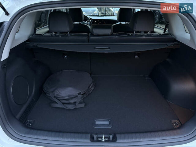 Белый Киа Niro, объемом двигателя 0 л и пробегом 44 тыс. км за 24900 $, фото 95 на Automoto.ua