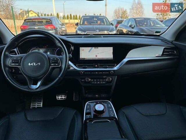 Білий Кіа Niro, об'ємом двигуна 0 л та пробігом 59 тис. км за 24900 $, фото 33 на Automoto.ua