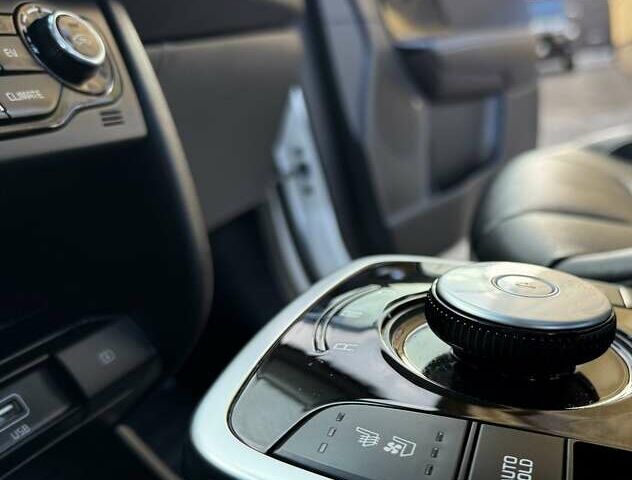 Белый Киа Niro, объемом двигателя 0 л и пробегом 94 тыс. км за 21900 $, фото 59 на Automoto.ua