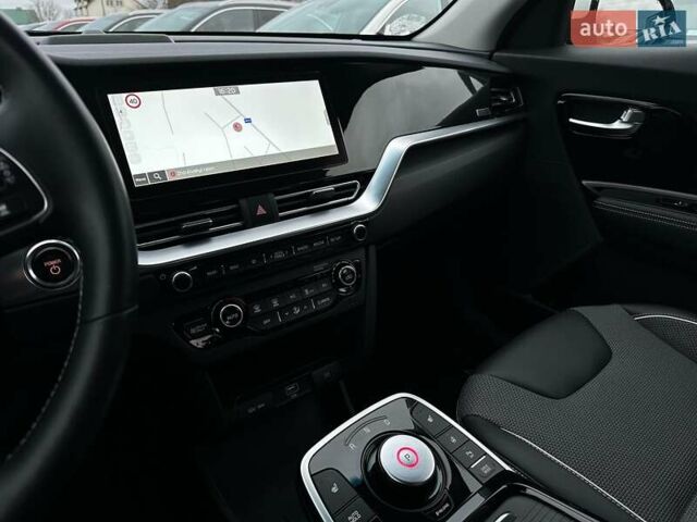 Белый Киа Niro, объемом двигателя 0 л и пробегом 31 тыс. км за 24900 $, фото 61 на Automoto.ua