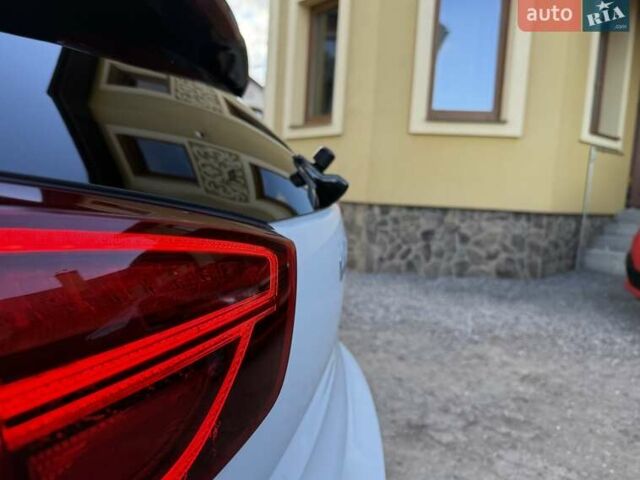 Белый Киа Niro, объемом двигателя 0 л и пробегом 94 тыс. км за 21900 $, фото 35 на Automoto.ua