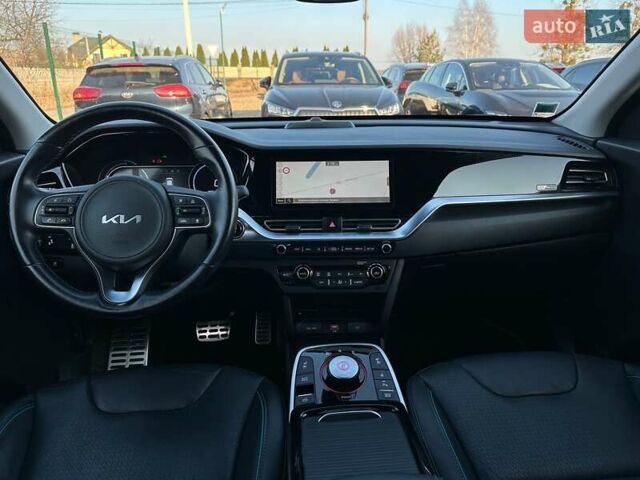 Білий Кіа Niro, об'ємом двигуна 0 л та пробігом 59 тис. км за 24900 $, фото 77 на Automoto.ua