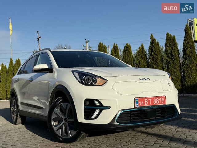 Белый Киа Niro, объемом двигателя 0 л и пробегом 115 тыс. км за 18900 $, фото 6 на Automoto.ua