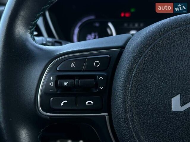 Білий Кіа Niro, об'ємом двигуна 0 л та пробігом 59 тис. км за 24900 $, фото 44 на Automoto.ua