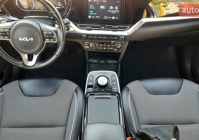 Белый Киа Niro, объемом двигателя 0 л и пробегом 131 тыс. км за 18600 $, фото 28 на Automoto.ua