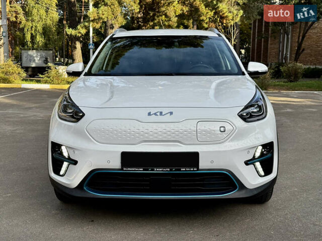 Белый Киа Niro, объемом двигателя 0 л и пробегом 44 тыс. км за 24600 $, фото 1 на Automoto.ua