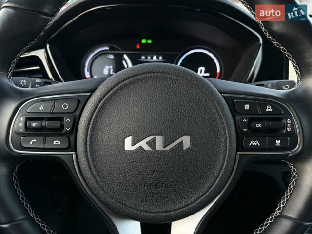 Белый Киа Niro, объемом двигателя 0 л и пробегом 53 тыс. км за 24400 $, фото 35 на Automoto.ua