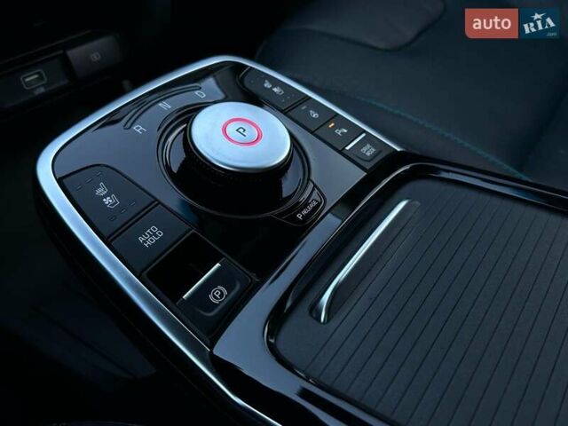 Білий Кіа Niro, об'ємом двигуна 0 л та пробігом 59 тис. км за 24900 $, фото 72 на Automoto.ua