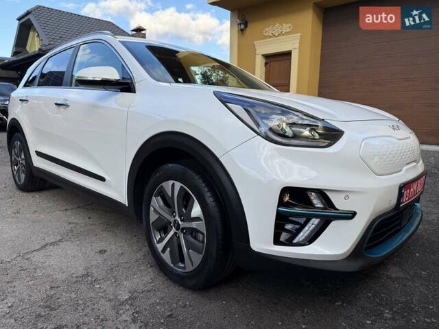Белый Киа Niro, объемом двигателя 0 л и пробегом 94 тыс. км за 21900 $, фото 10 на Automoto.ua