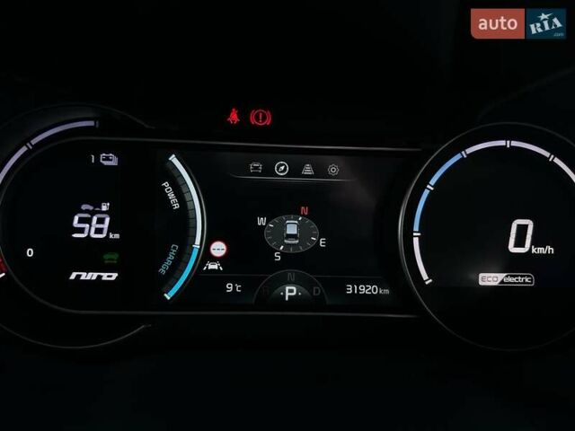 Білий Кіа Niro, об'ємом двигуна 0 л та пробігом 31 тис. км за 24800 $, фото 49 на Automoto.ua