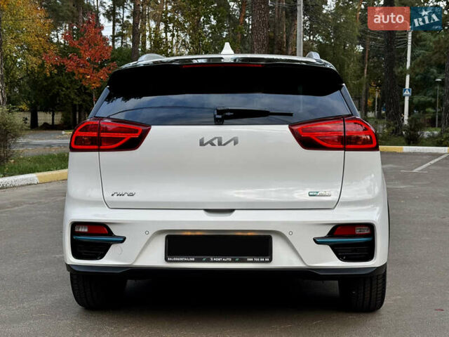 Белый Киа Niro, объемом двигателя 0 л и пробегом 44 тыс. км за 24600 $, фото 24 на Automoto.ua