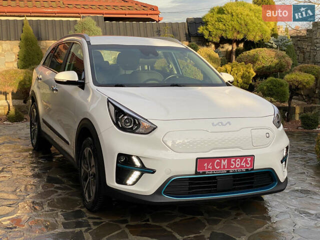 Белый Киа Niro, объемом двигателя 0 л и пробегом 21 тыс. км за 21999 $, фото 5 на Automoto.ua