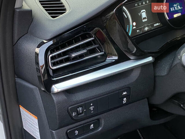 Белый Киа Niro, объемом двигателя 0 л и пробегом 21 тыс. км за 21999 $, фото 35 на Automoto.ua
