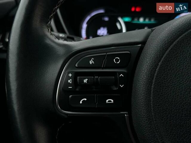 Белый Киа Niro, объемом двигателя 0 л и пробегом 52 тыс. км за 24300 $, фото 34 на Automoto.ua