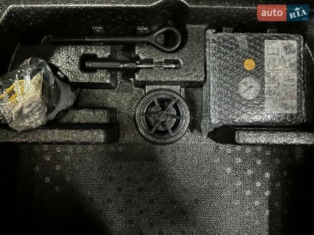 Белый Киа Niro, объемом двигателя 0 л и пробегом 52 тыс. км за 24300 $, фото 68 на Automoto.ua