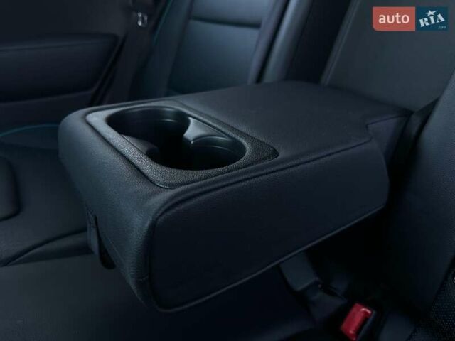 Білий Кіа Niro, об'ємом двигуна 0 л та пробігом 59 тис. км за 24900 $, фото 81 на Automoto.ua