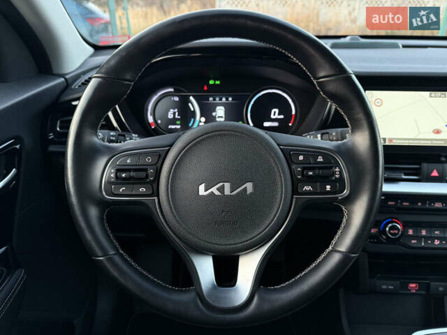 Белый Киа Niro, объемом двигателя 0 л и пробегом 53 тыс. км за 24400 $, фото 34 на Automoto.ua