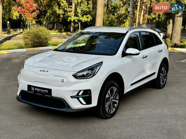Белый Киа Niro, объемом двигателя 0 л и пробегом 57 тыс. км за 23868 $, фото 7 на Automoto.ua
