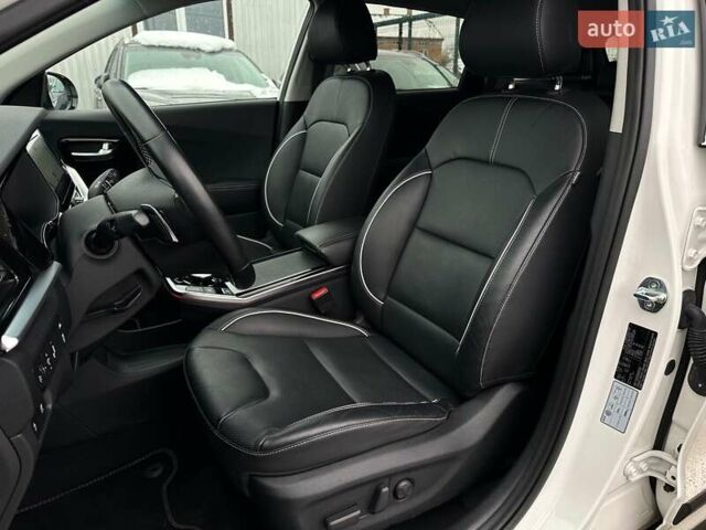 Белый Киа Niro, объемом двигателя 0 л и пробегом 47 тыс. км за 24900 $, фото 37 на Automoto.ua