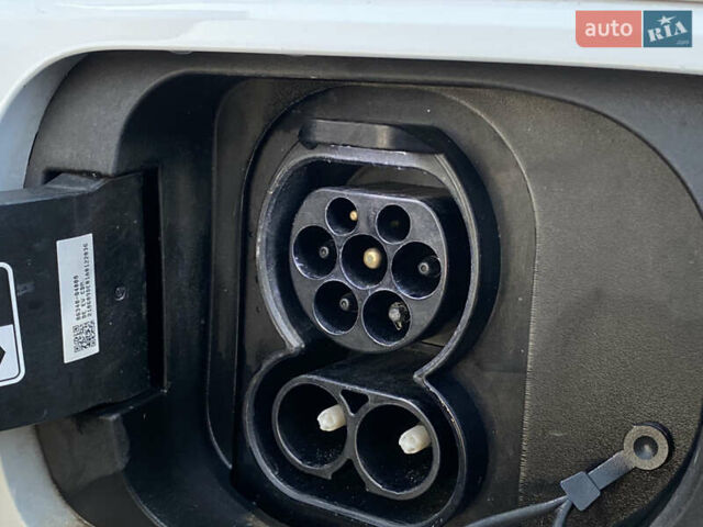 Белый Киа Niro, объемом двигателя 0 л и пробегом 21 тыс. км за 21999 $, фото 22 на Automoto.ua