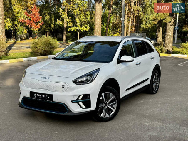 Белый Киа Niro, объемом двигателя 0 л и пробегом 57 тыс. км за 23868 $, фото 13 на Automoto.ua