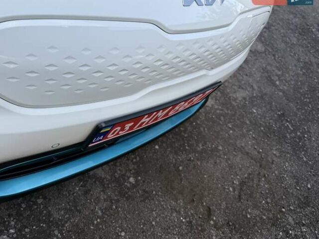 Белый Киа Niro, объемом двигателя 0 л и пробегом 94 тыс. км за 21900 $, фото 19 на Automoto.ua