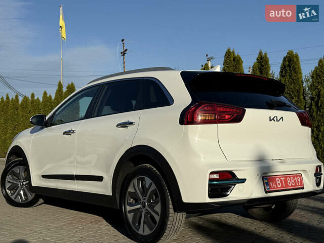 Белый Киа Niro, объемом двигателя 0 л и пробегом 115 тыс. км за 18900 $, фото 13 на Automoto.ua