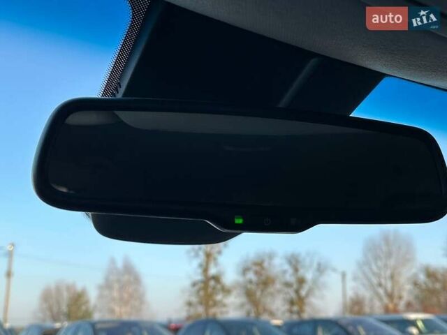 Білий Кіа Niro, об'ємом двигуна 0 л та пробігом 59 тис. км за 24900 $, фото 58 на Automoto.ua