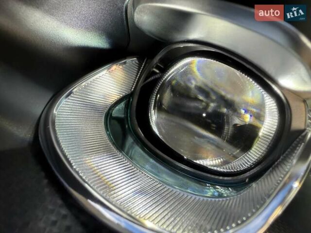 Белый Киа Niro, объемом двигателя 0 л и пробегом 94 тыс. км за 21900 $, фото 18 на Automoto.ua