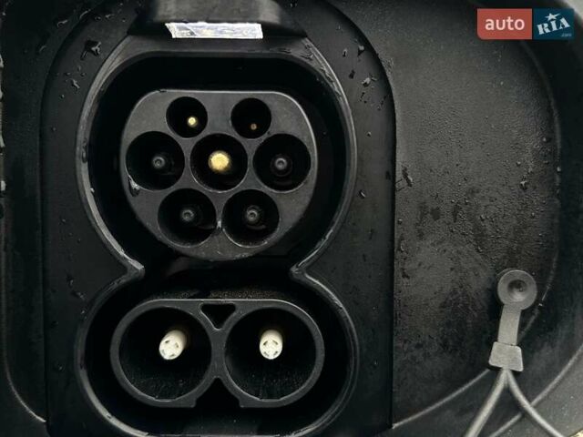 Белый Киа Niro, объемом двигателя 0 л и пробегом 31 тыс. км за 24900 $, фото 11 на Automoto.ua