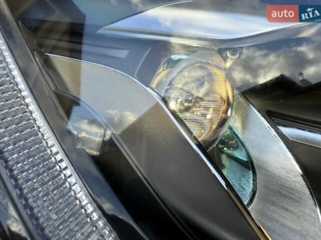 Белый Киа Niro, объемом двигателя 0 л и пробегом 94 тыс. км за 21900 $, фото 24 на Automoto.ua