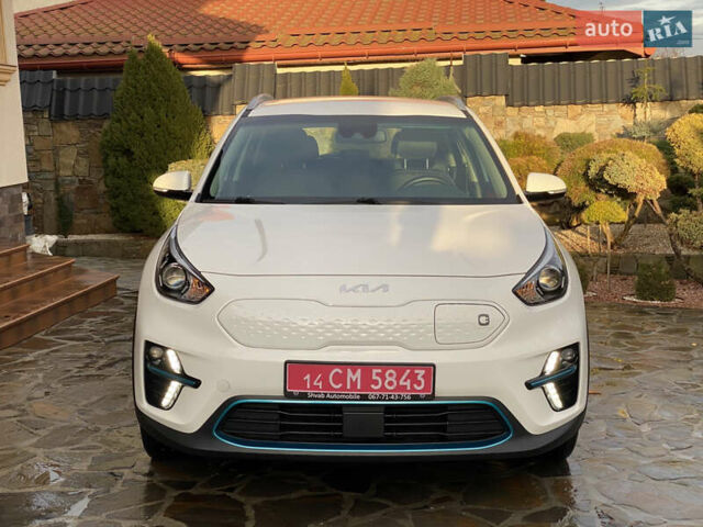 Белый Киа Niro, объемом двигателя 0 л и пробегом 21 тыс. км за 21999 $, фото 4 на Automoto.ua