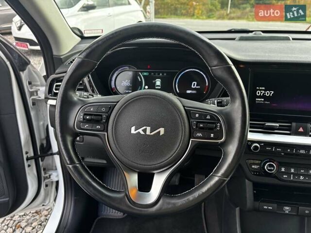 Белый Киа Niro, объемом двигателя 0 л и пробегом 58 тыс. км за 24300 $, фото 14 на Automoto.ua