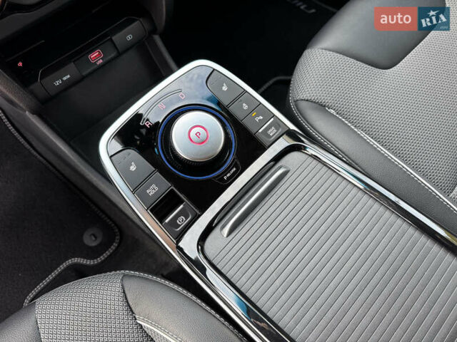 Белый Киа Niro, объемом двигателя 0 л и пробегом 44 тыс. км за 24600 $, фото 37 на Automoto.ua