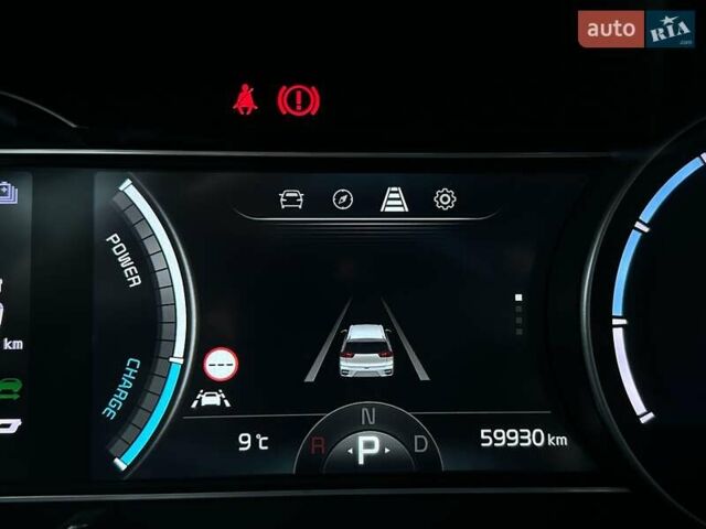 Білий Кіа Niro, об'ємом двигуна 0 л та пробігом 59 тис. км за 24900 $, фото 49 на Automoto.ua