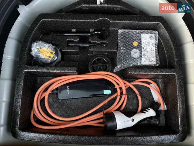 Белый Киа Niro, объемом двигателя 0 л и пробегом 53 тыс. км за 24400 $, фото 82 на Automoto.ua