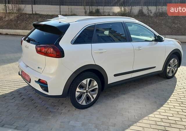 Белый Киа Niro, объемом двигателя 0 л и пробегом 131 тыс. км за 18600 $, фото 8 на Automoto.ua