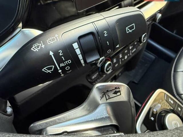 Белый Киа Niro, объемом двигателя 0 л и пробегом 94 тыс. км за 21900 $, фото 89 на Automoto.ua