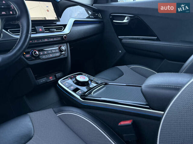 Белый Киа Niro, объемом двигателя 0 л и пробегом 44 тыс. км за 24900 $, фото 66 на Automoto.ua