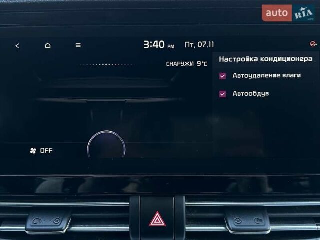 Білий Кіа Niro, об'ємом двигуна 0 л та пробігом 59 тис. км за 24900 $, фото 67 на Automoto.ua